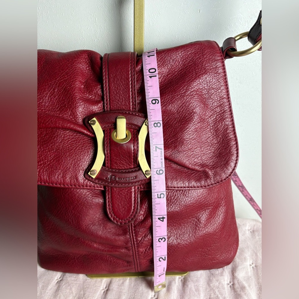 B. Makowsky Red Pebbled Leather Shoulder Bag Hobo Purse Gold Hardware - Picture 8 of 10